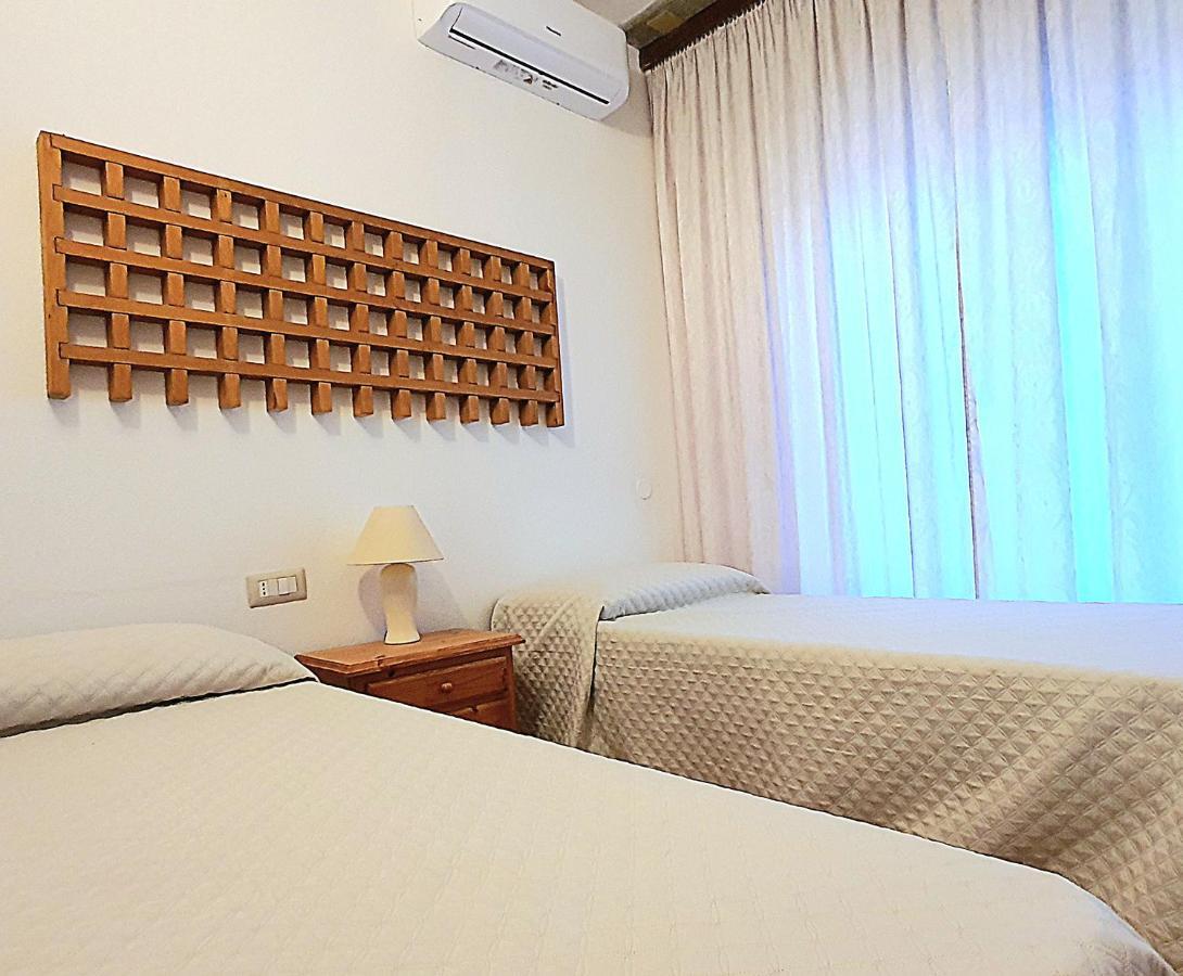 Dommos - Marinaway Apartments オロゼーイ エクステリア 写真